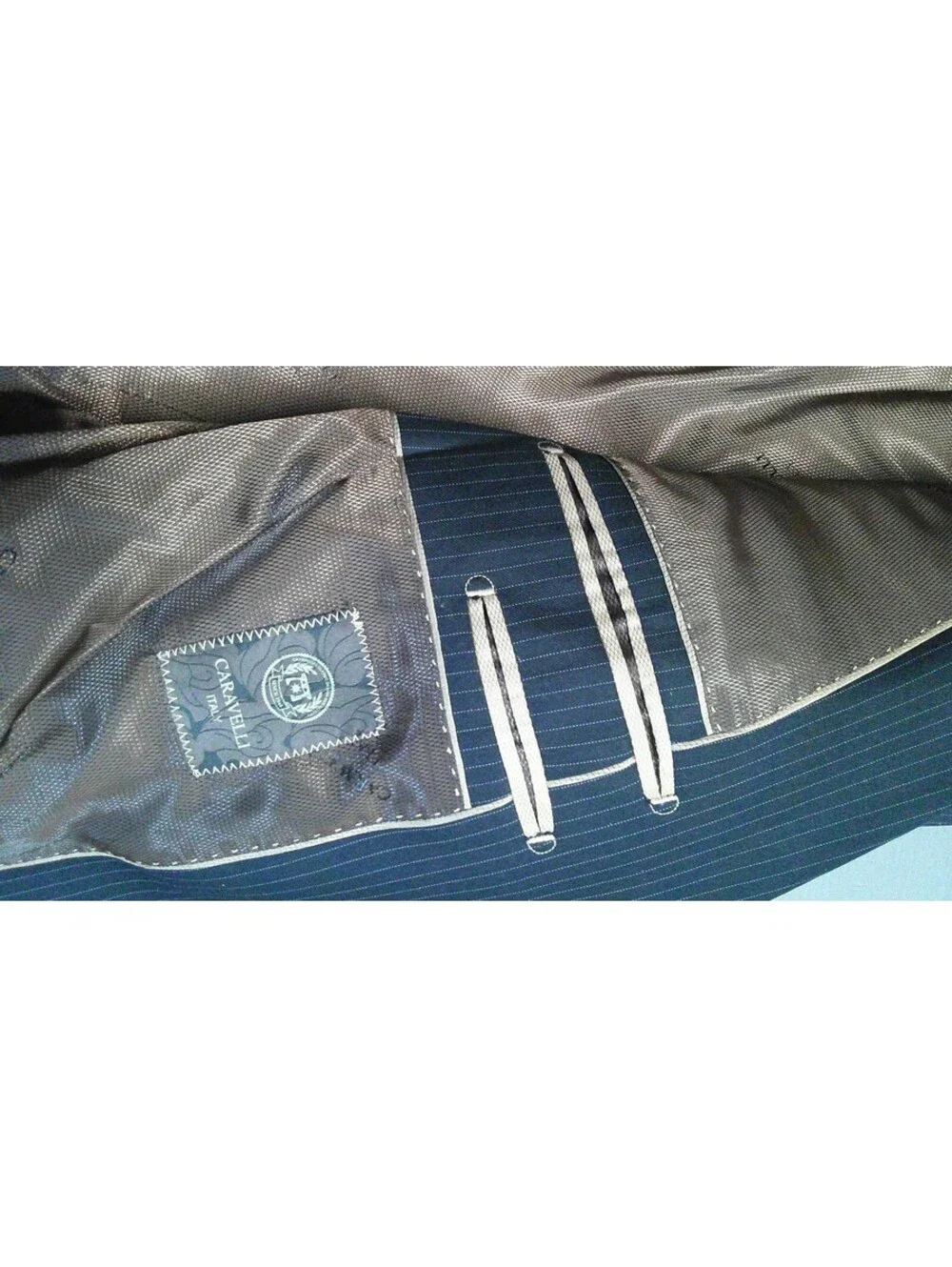 Caravelli Navy Pinstripe Suit Jacket Size 46L Made in Italy